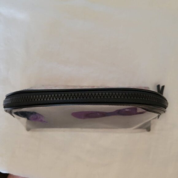 Victoria's Secret Cosmetic Bag Makeup Clear zippered w/sequins Logo black trim - Picture 3 of 6